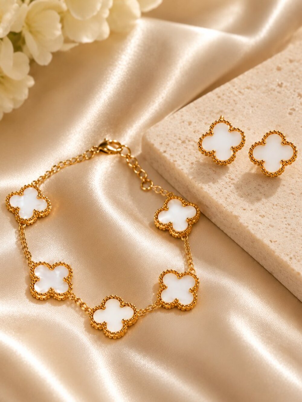 Elegant Gold Mother of Pearl Clover Bracelet and Earring Jewelry Set Gold Plated
